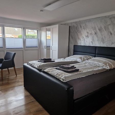 Ferienhaus Nordseeglueck Im Ferienpark Berumbur 外观 照片