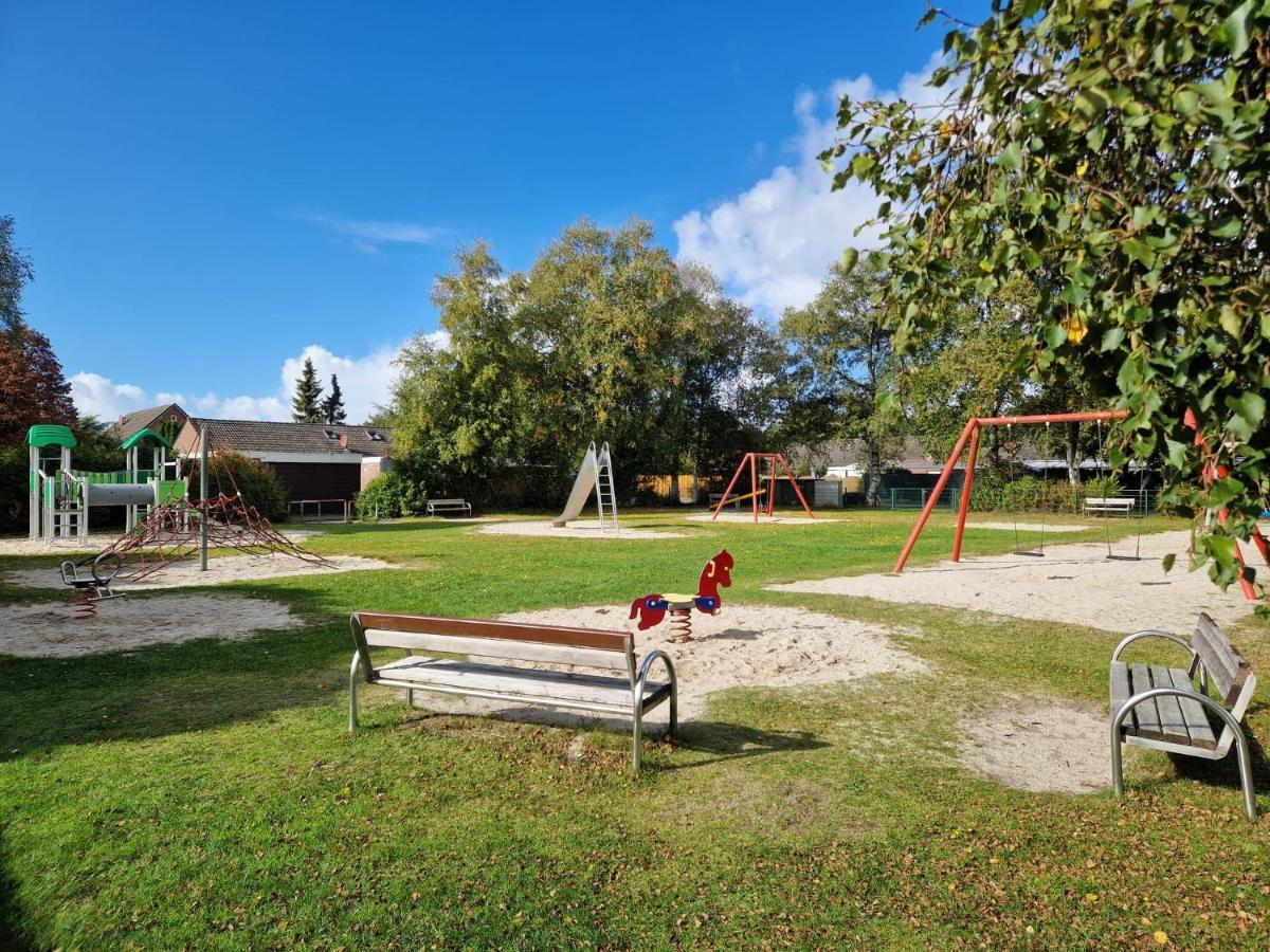 Ferienhaus Nordseeglueck Im Ferienpark Berumbur 外观 照片